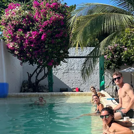 Casa Torices Real 12 Hostel
